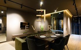 Evuri Apartments Belochka